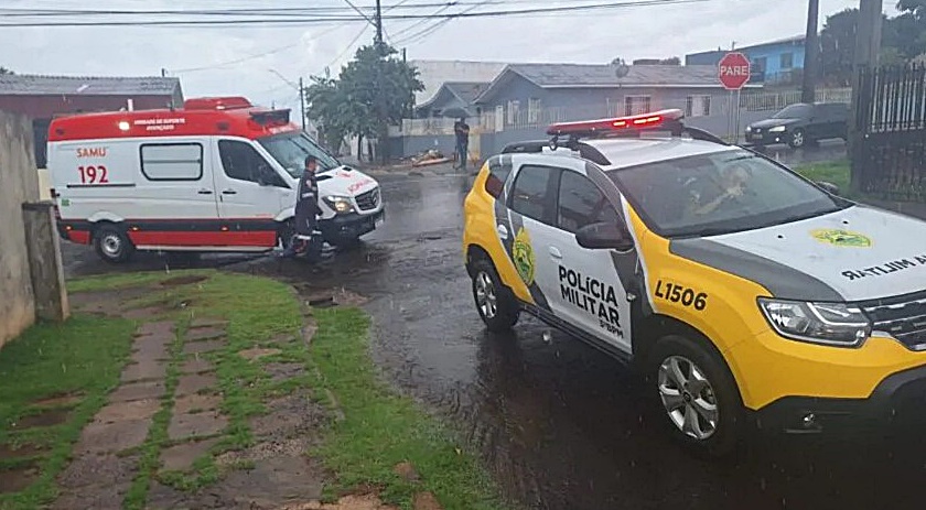 Homem Fica Ferido Ap S Ser Atingido Por Golpes De Arma Branc