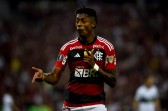 Com gol de Bruno Henrique, Flamengo vence Olimpia no jogo de ida das oitavas da Libertadores